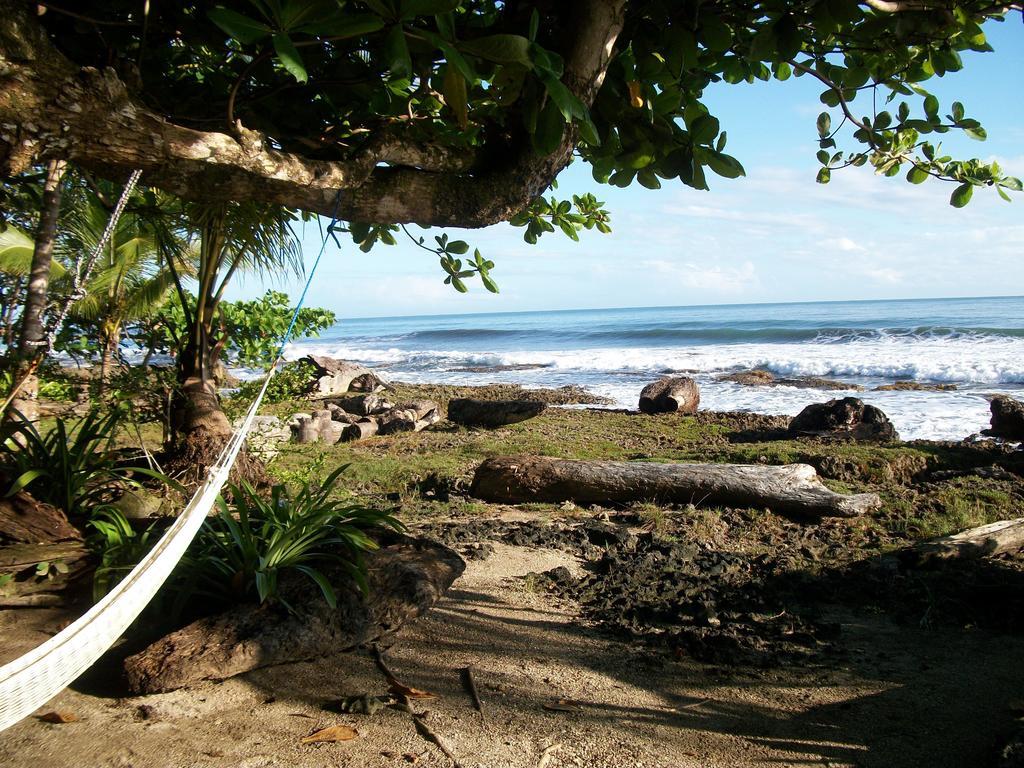Piscina Natural On The Sea Cahuita Extérieur photo